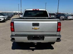 
										2018 Chevrolet Silverado 1500 Custom full									