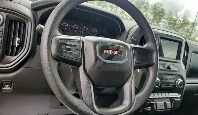 
								2024 GMC Sierra 1500 Pro Graphite Edition full									