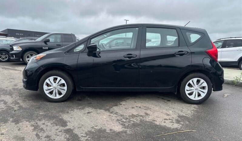 
								2019 Nissan Versa Note S full									