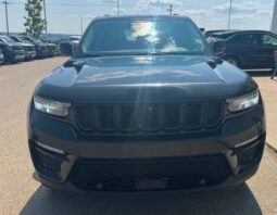 
										2023 Jeep Grand Cherokee Limited Black Pack full									