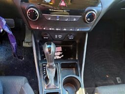 
										2017 Hyundai TUCSON 2.0L Premium full									