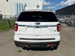 
										2019 Ford Explorer XLT full									