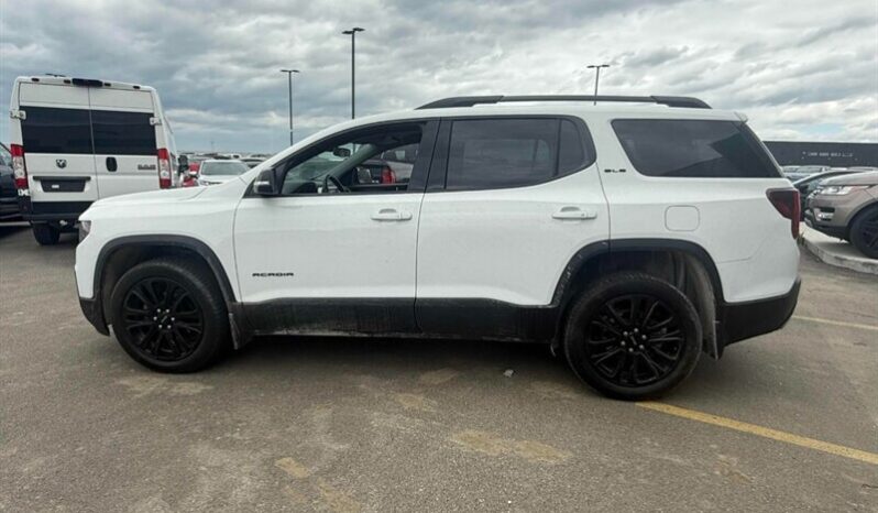 
								2023 GMC Acadia SLE full									