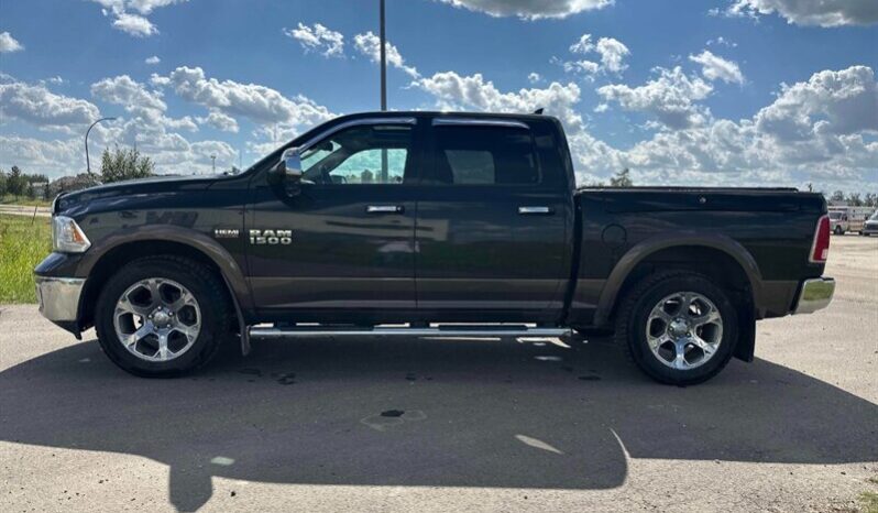 
								2018 RAM 1500 Laramie full									