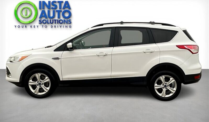 
								2015 Ford Escape SE full									