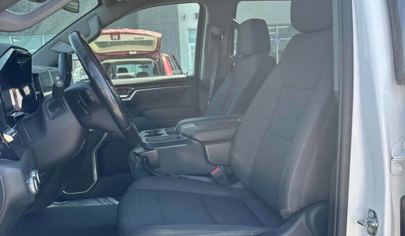 
								2022 GMC Sierra 1500 SLE full									