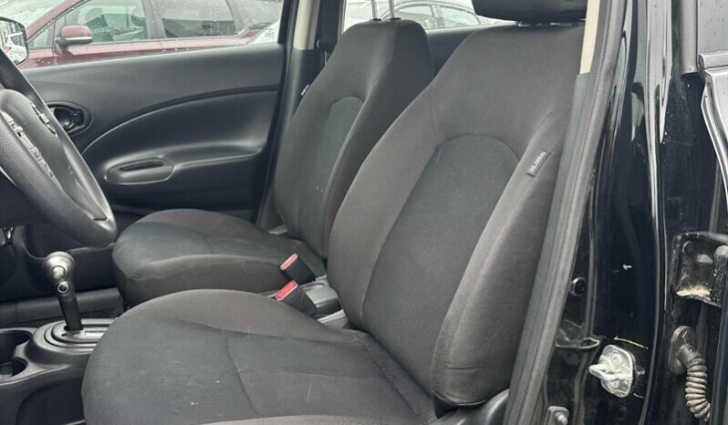 
								2019 Nissan Versa Note S full									