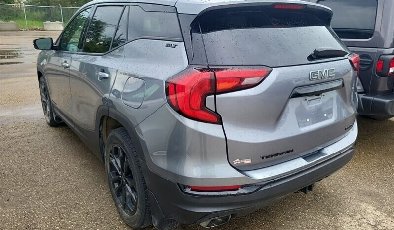 
								2020 GMC Terrain SLT Elevation full									