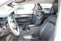 
										2023 Jeep Grand Cherokee Limited Black Pack full									