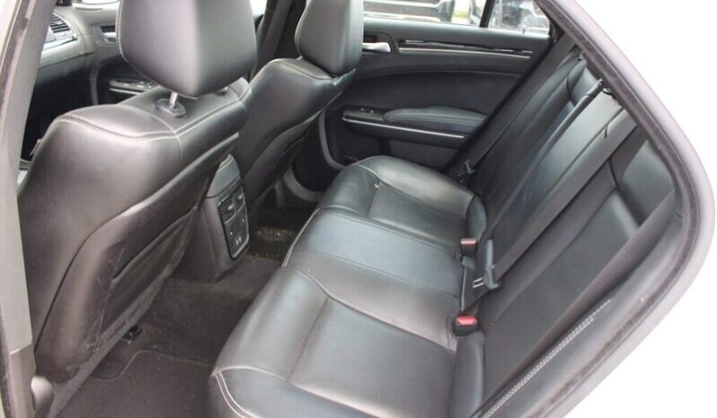 
								2023 Chrysler 300 Series S full									