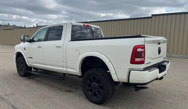 
								2019 RAM 2500 Laramie full									