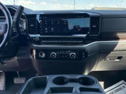 
										2022 GMC Sierra 1500 SLE full									