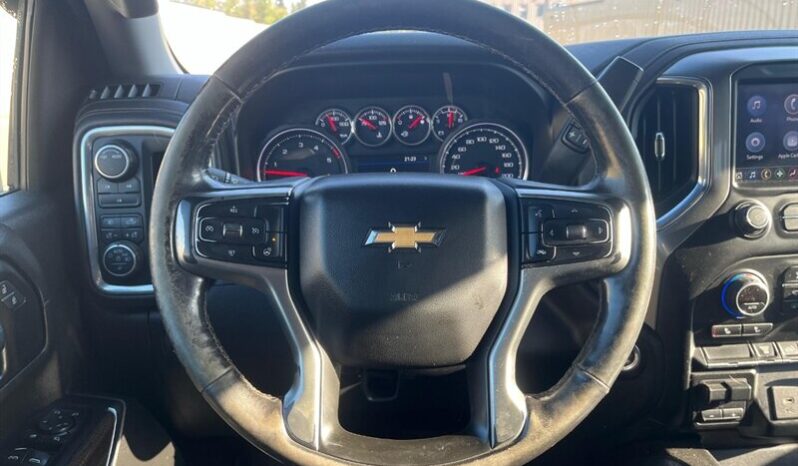 
								2021 Chevrolet Silverado 3500 LT2 Dually Diesel full									