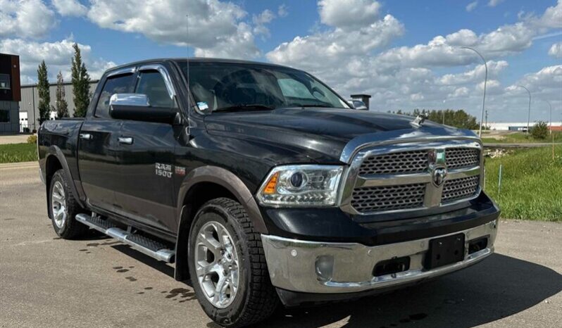 
								2018 RAM 1500 Laramie full									