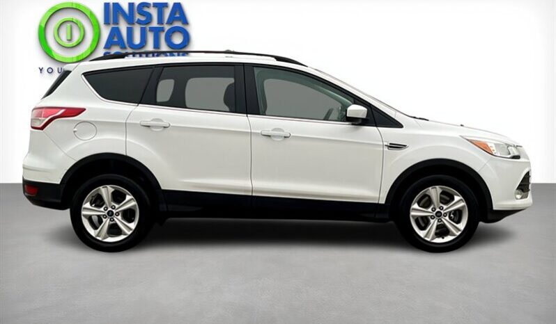 
								2015 Ford Escape SE full									