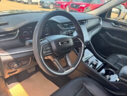 
										2023 Jeep Grand Cherokee Limited Black Pack full									