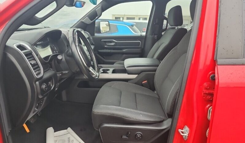 
								2020 RAM 1500 Big Horn Night Edition full									