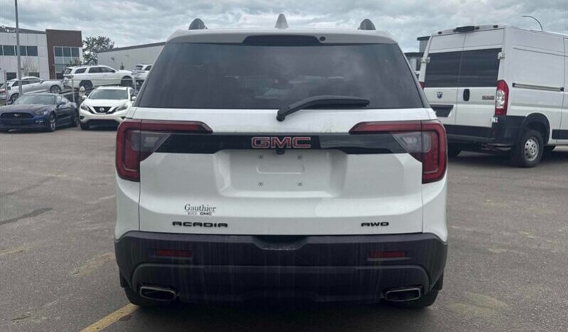 
								2023 GMC Acadia SLE full									