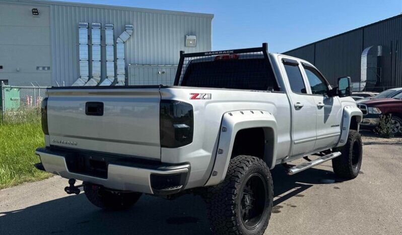 
								2018 Chevrolet Silverado 1500 LT full									
