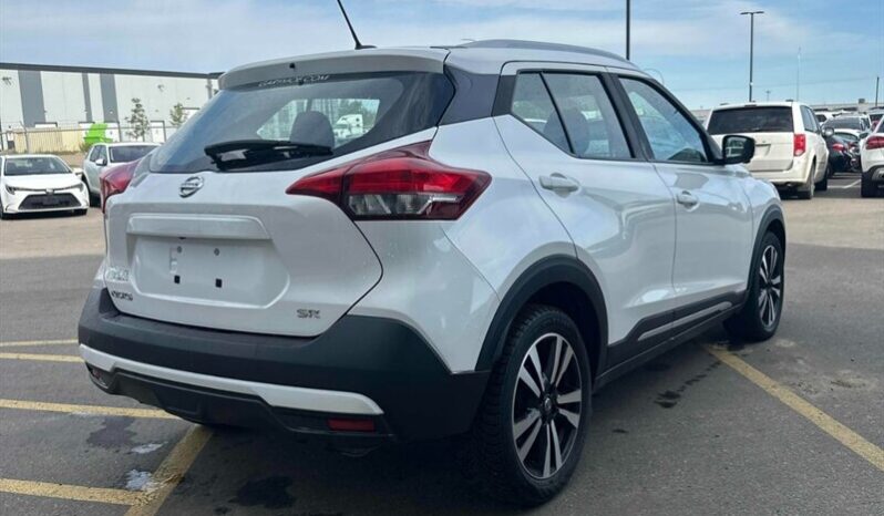 
								2019 Nissan Kicks SR full									