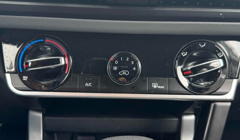 
								2023 Kia Seltos LX full									