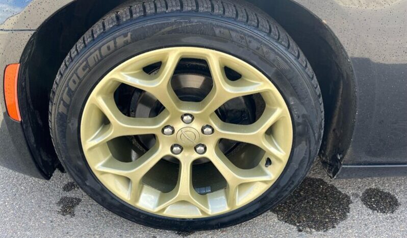 
								2018 Chrysler 300 Series S full									