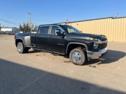 
										2021 Chevrolet Silverado 3500 LT2 Dually Diesel full									