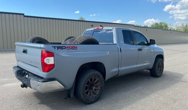 
								2021 Toyota Tundra TRD Pro Off Road full									