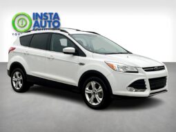 
										2015 Ford Escape SE full									