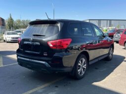 
										2018 Nissan Pathfinder S full									