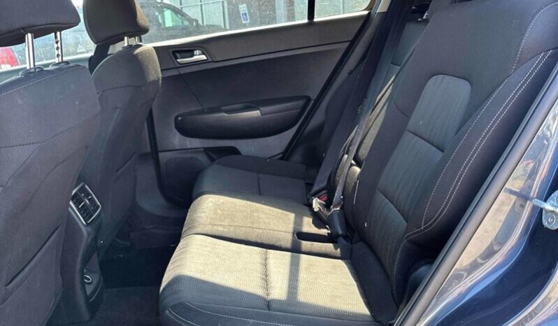 
								2019 Kia Sportage LX full									