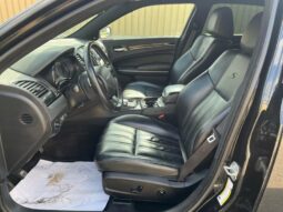 
										2018 Chrysler 300 Series S full									