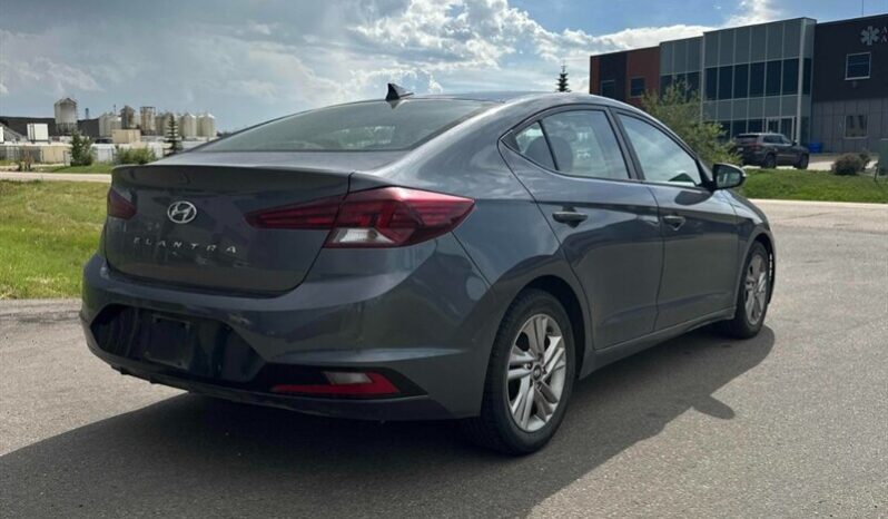 
								2020 Hyundai Elantra Preferred full									