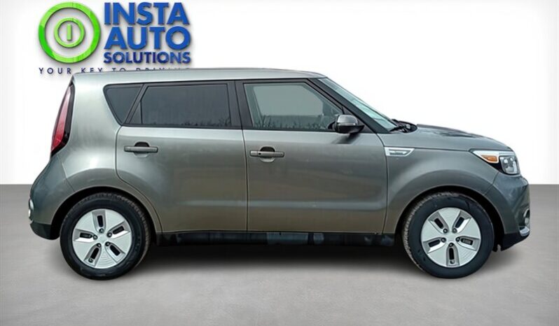 
								2016 Kia Soul EV-E full									