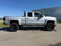 
										2018 Chevrolet Silverado 1500 LT full									