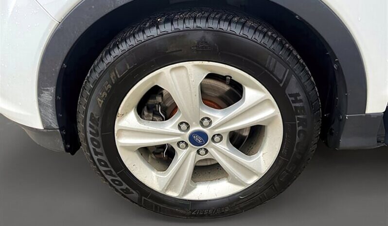 
								2015 Ford Escape SE full									