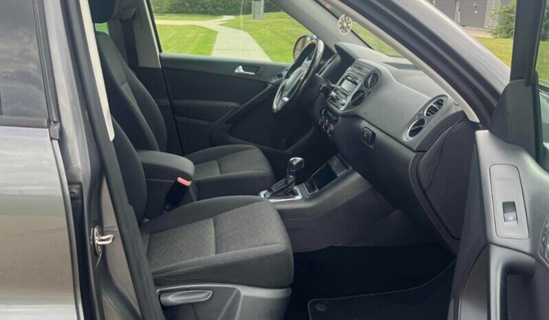 
								2014 Volkswagen Tiguan Trendline 4Motion full									