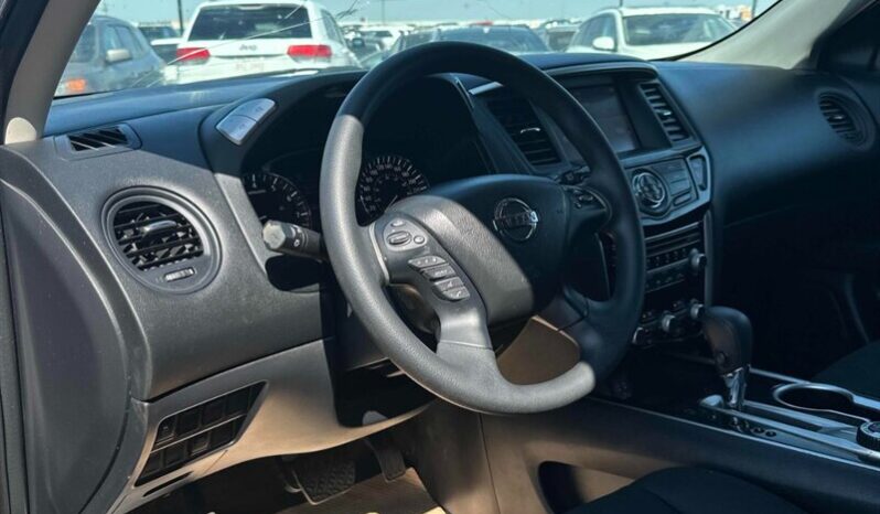 
								2018 Nissan Pathfinder S full									