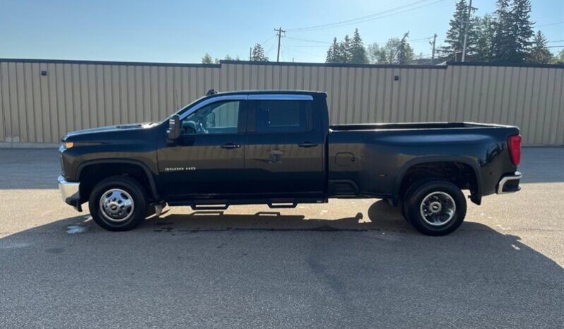 
								2021 Chevrolet Silverado 3500 LT2 Dually Diesel full									