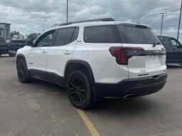 
										2023 GMC Acadia SLE full									