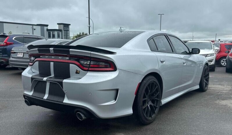 
								2022 Dodge Charger Scat Pack full									