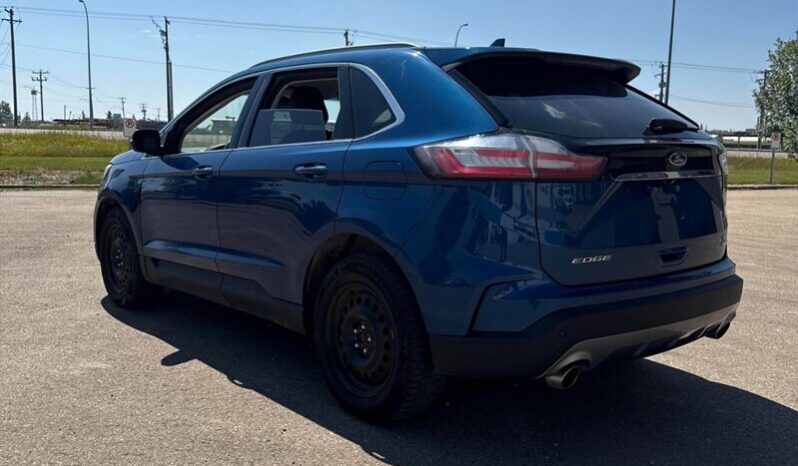 
								2020 Ford Edge SEL full									