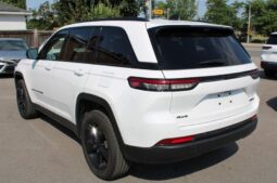 
										2023 Jeep Grand Cherokee Limited Black Pack full									
