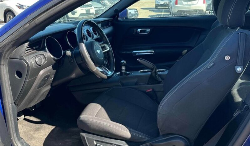 
								2015 Ford Mustang V6 full									