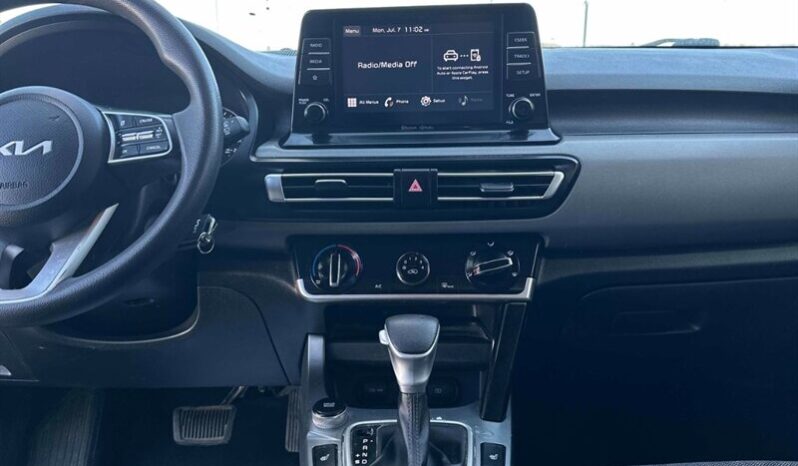 
								2022 Kia Seltos LX full									