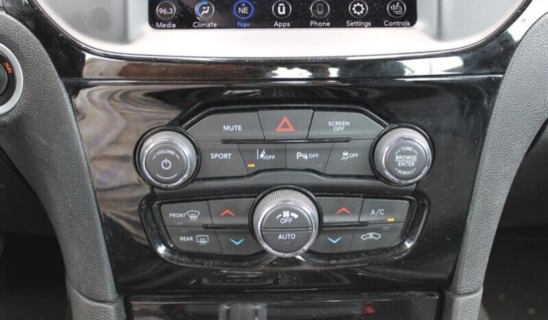 
								2023 Chrysler 300 Series S full									