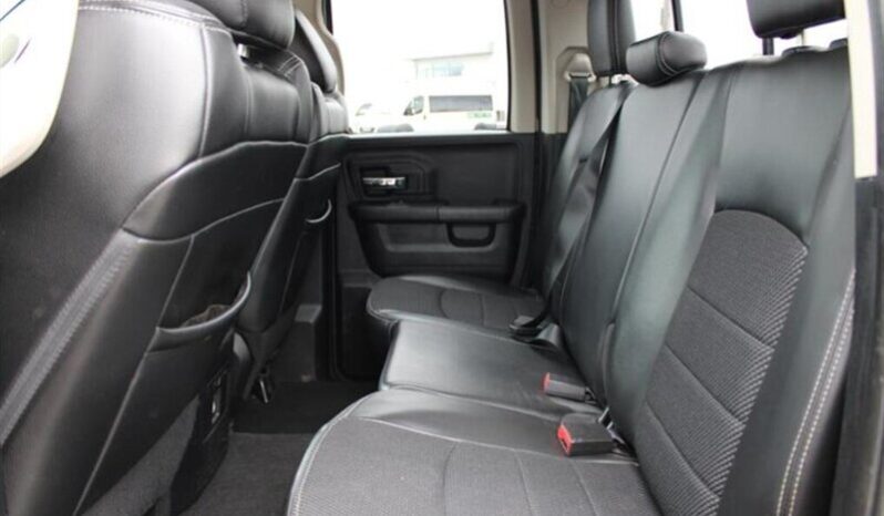 
								2014 RAM 1500 Sport full									