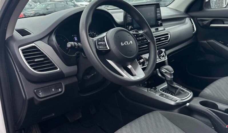 
								2023 Kia Seltos LX full									