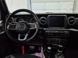 
										2020 Jeep Wrangler Unlimited Sahara full									