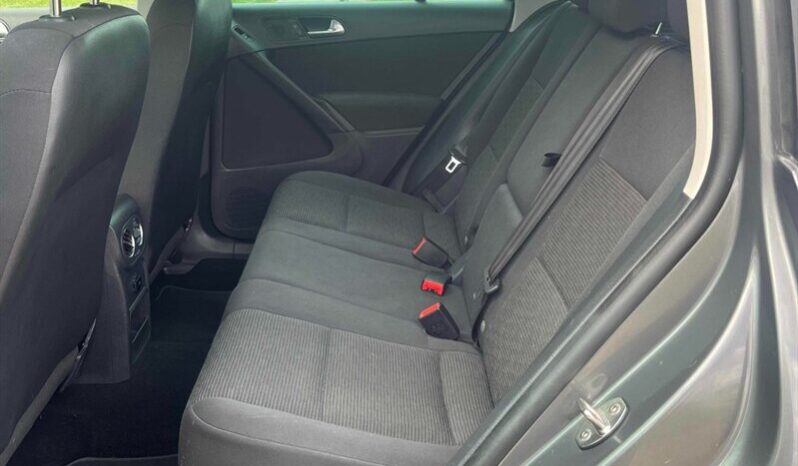 
								2014 Volkswagen Tiguan Trendline 4Motion full									